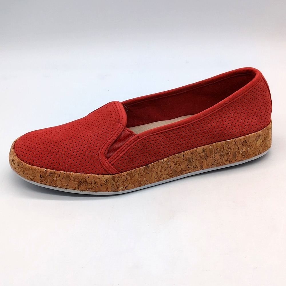 Isaac Mizrahi Shoes Womens Rosie Red 5 Suede Sneakers Comfort Slip On NEW